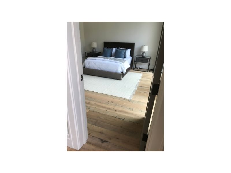 Finished hardwood floor Venice canals bungalow