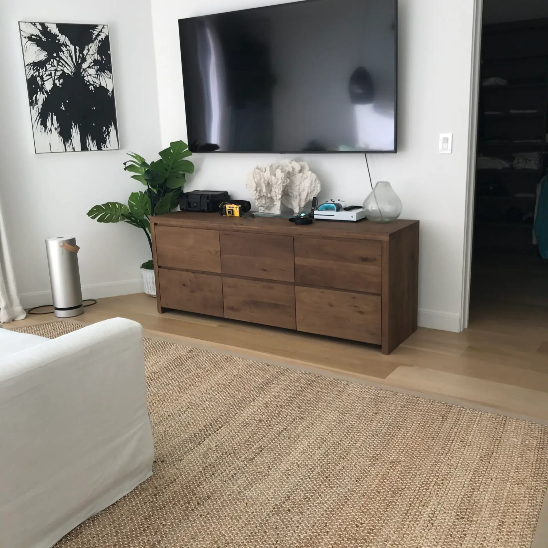 "Beautiful bedroom with premium hardwood flooring, showcasing warmth and elegance in a modern San Diego home."